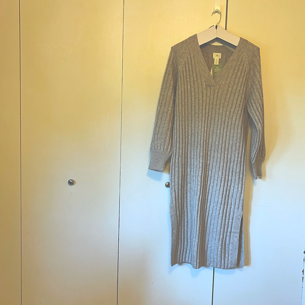 Women’s knit dress.